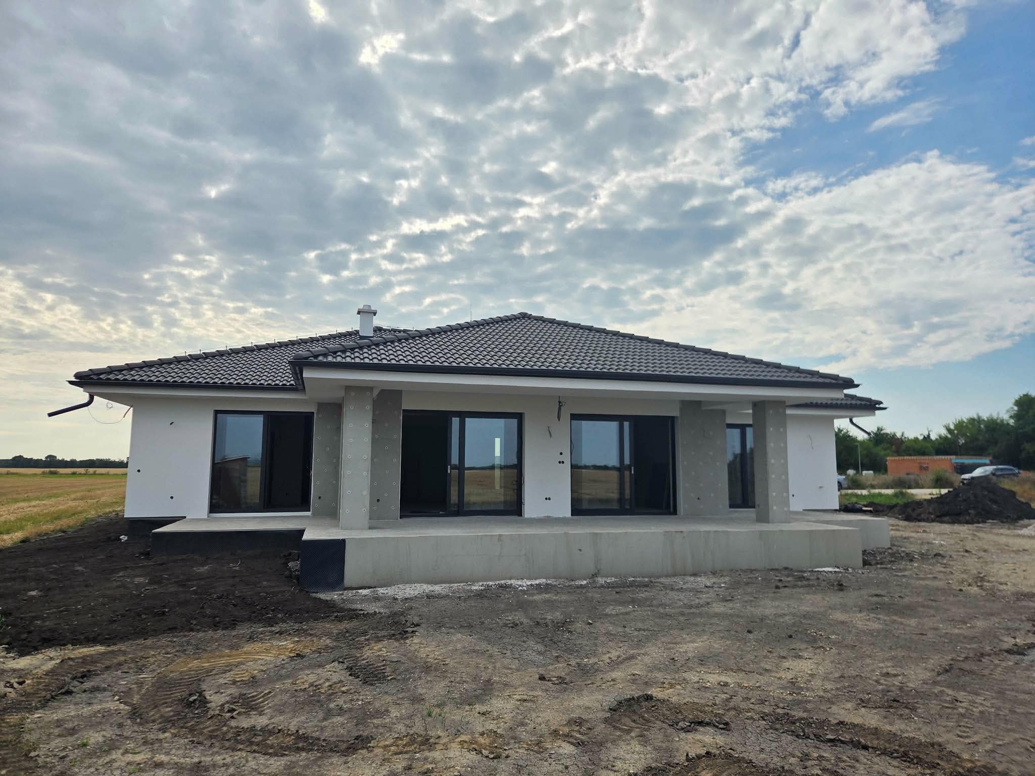 Bungaló sátortetővel – M-STAV DS